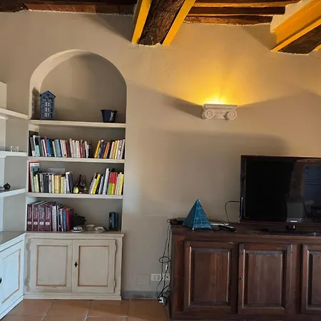 Lägenhet Casa Patrizia Nel Castello Rosignano Marittimo