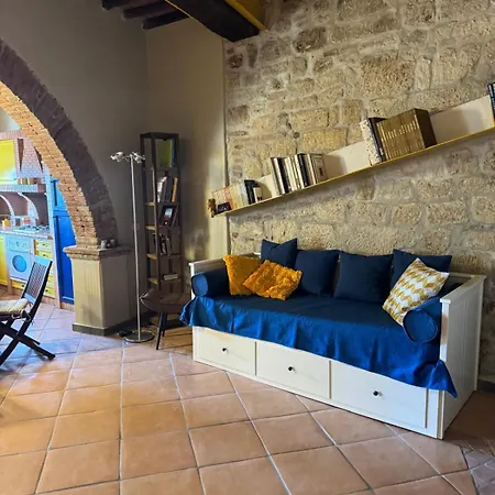 Casa Patrizia Nel Castello 아파트 로시냐노 마리티모